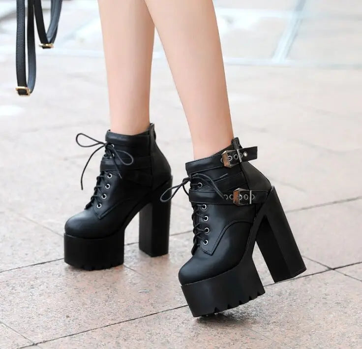 2025 Autumn new 14 cm thick with super high heel boots sexy nightclub catwalk short boots casual knight boots