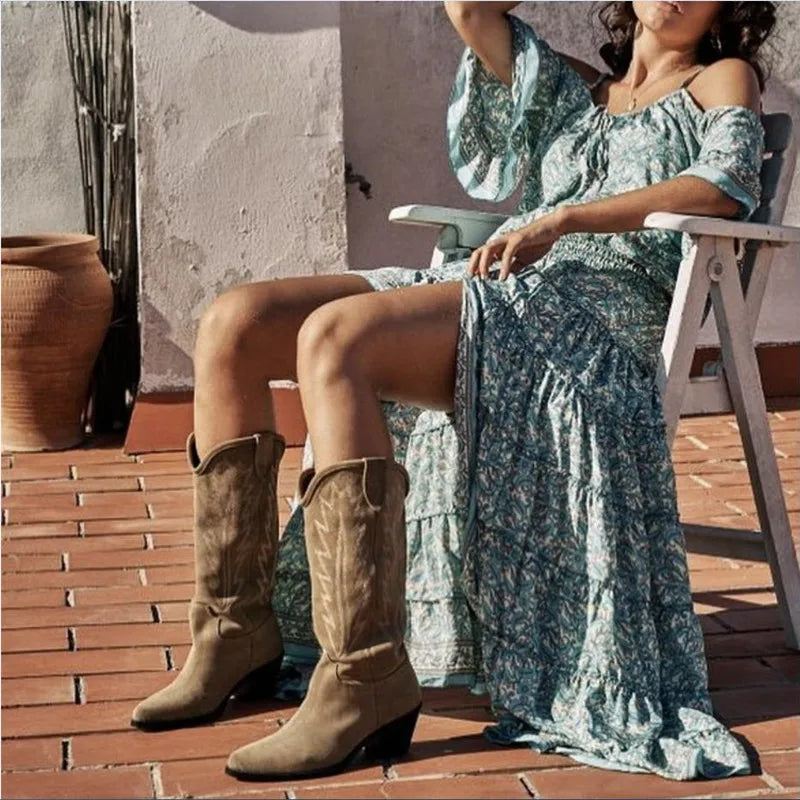 Nude Suede Embroidered Mid-Calf Boots Women Designer Shoes Thick Heel Pointed Toe Cowboy Boots for Women Knight Botas Femininas