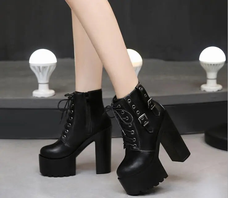 2025 Autumn new 14 cm thick with super high heel boots sexy nightclub catwalk short boots casual knight boots