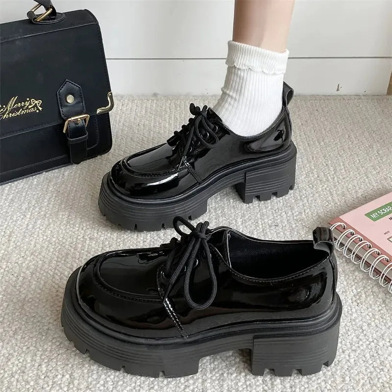 Chunky Platform Oxfords Shoes for Women 2025 spring Non Slip Lace Up Flats Woman Thick Bottom Patent Leather Gothic Shoes