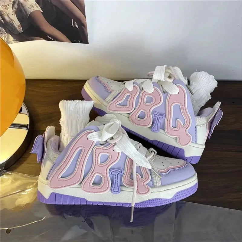 Chaussures roses mignonnes pour femmes, nouveau style 2023, chaussures polyvalentes Kawaii pour petites filles, baskets roses résistantes à l'usure