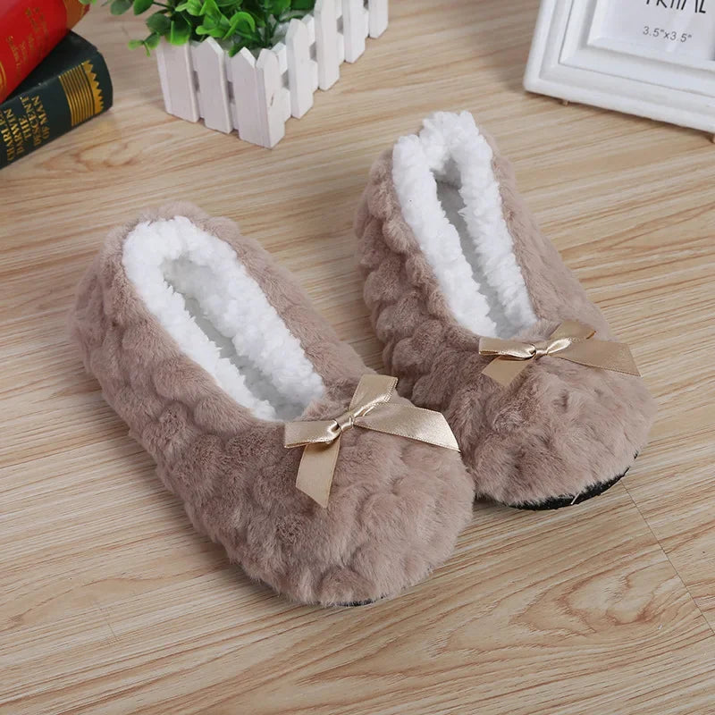 Fluffy Female House Slipper Womens Winter Home Room Plush Warm Thick Faux Fur hairy Non Slip Grip Funny Indoor Floor Shoes Flat
