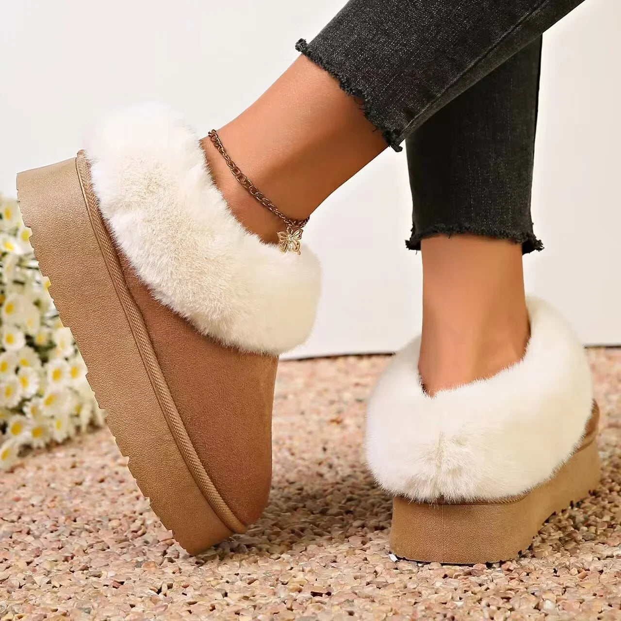Women's synthetic suede snow boots, warm plush shoes without LACES, thick soles, non-slip, warm, cotton lined, winter