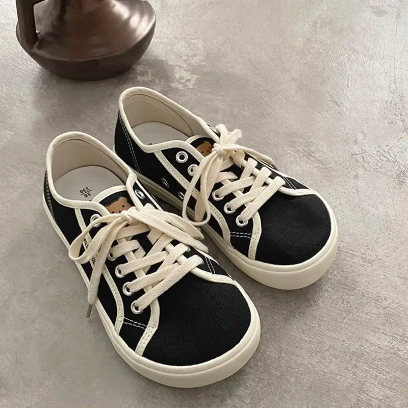 Woman Orthopedic Shoes Trend Girl Bear Harajuku Shoe Korea Wide Toe Canvas Shoes Women's Trainers Espadrilles Vulcanize Sneaker