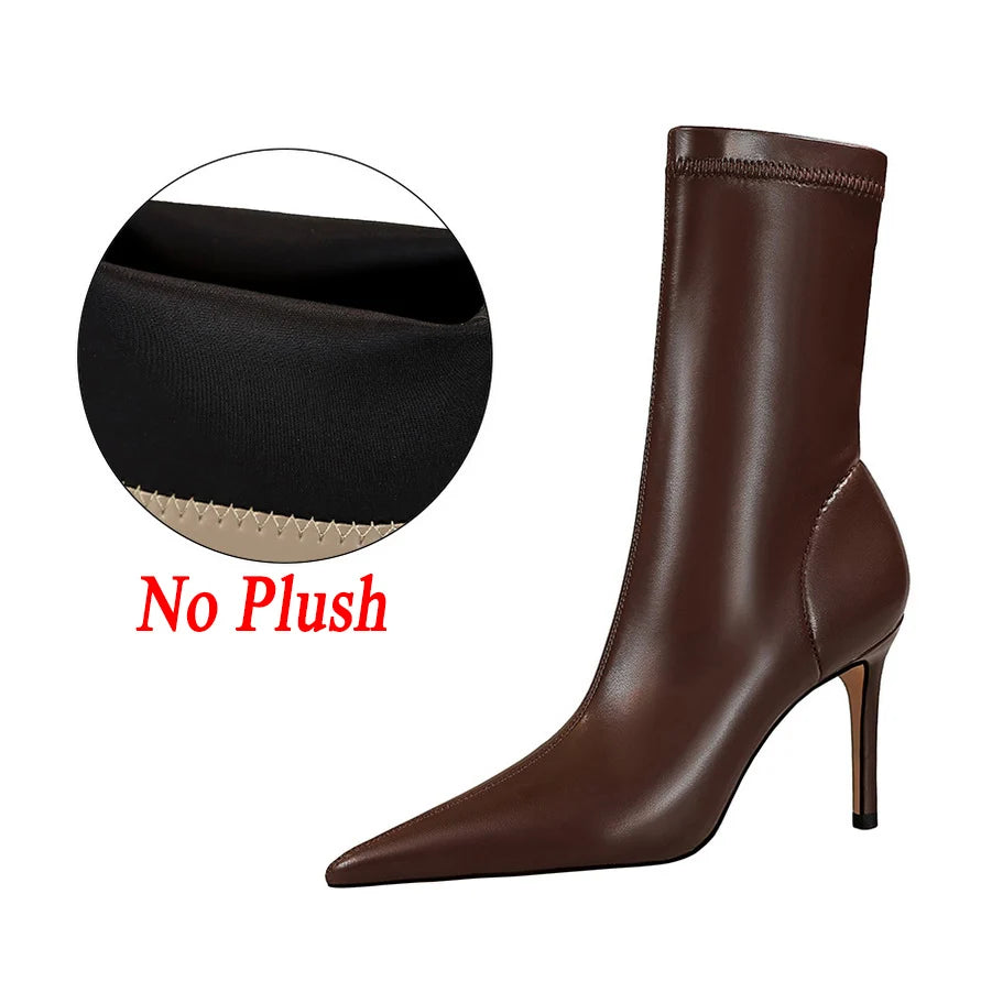 Bottes en cuir à talons hauts pour femmes, 7,5 cm, 10 cm, bottines courtes à talons bas, chaussures d'hiver chaudes et pointues en peluche