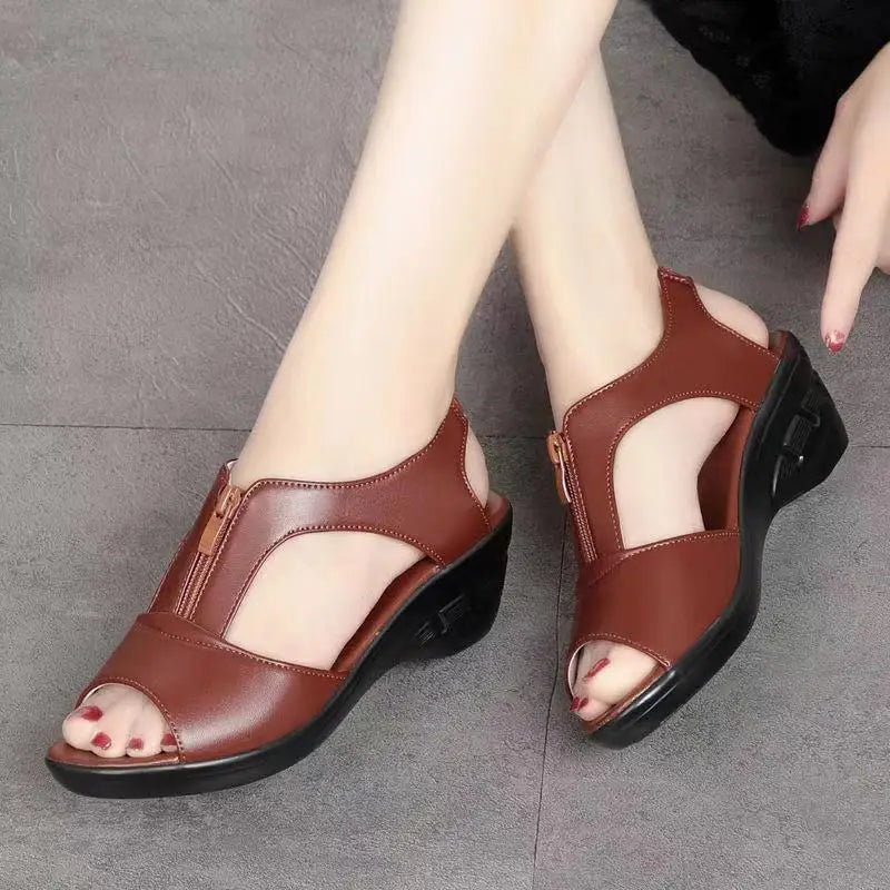 Fashion New Black Solid Women Sandals Summer Pumps Shoes Casual Wedges Zipper High Heels Platform Female Sandals Plus Size 35-41