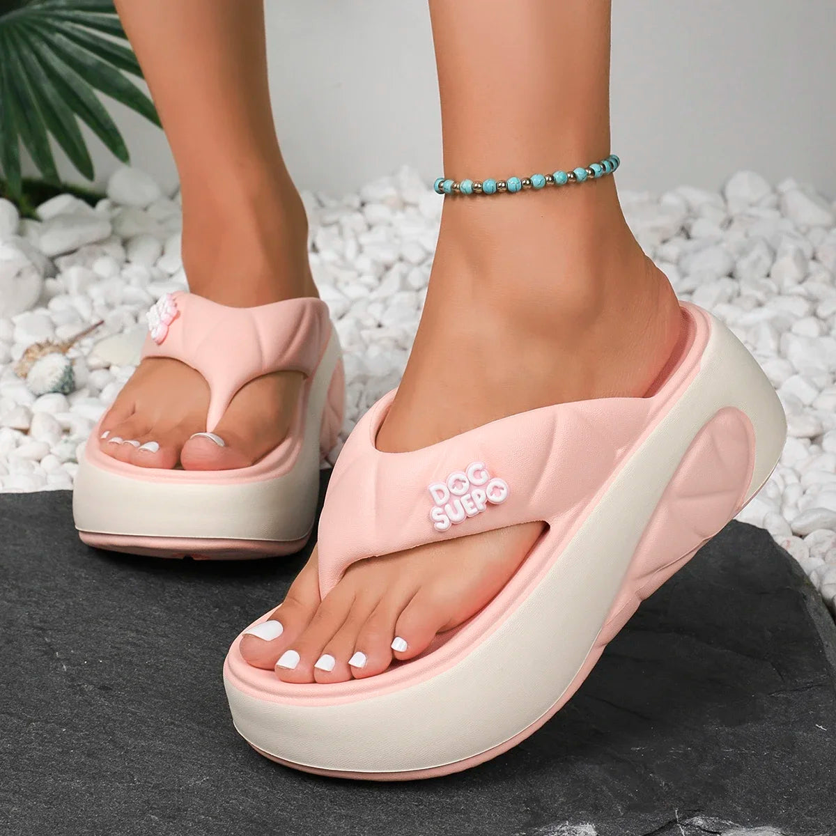 Women Slippers 2024 Summer Platform Comfortable Sandals Beach Casual Sandals Fashion Designer Slippers Slides Shoes for Women