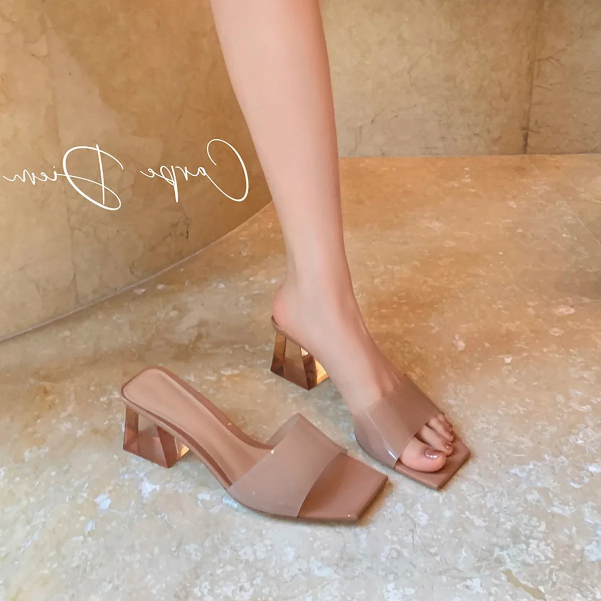 Women's Crystal Slippers Mid-heel All-matching New Summer Fashion Cool Mule Slideshow Sandals Transparent Jelly Square Toe Shoes