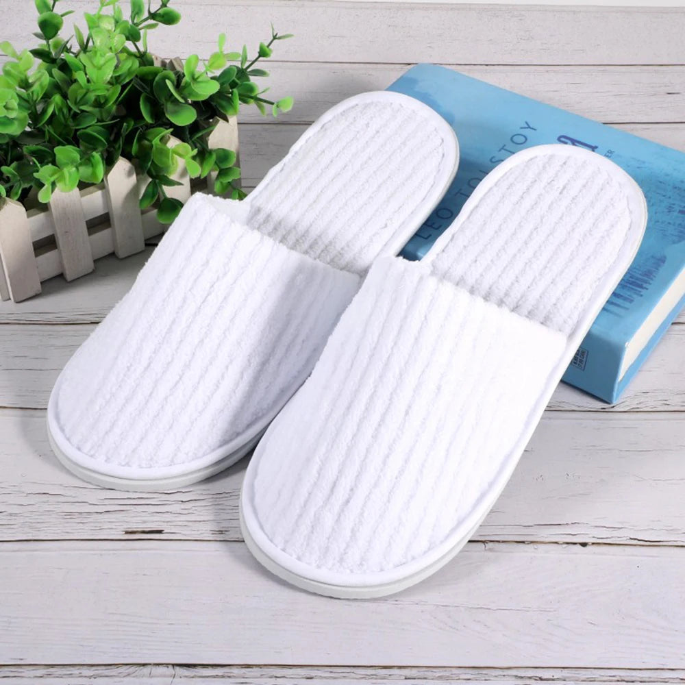 Coral Fleece Cheap Hotel Slippers Travel SPA Slipper Non-slip Soft Home Guest Shoes All-inclusive Slippers Solid Color Slippers