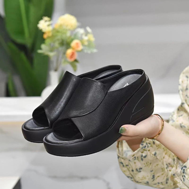 Sandales pour femmes, pantoufles noires à plateforme compensée, bout ouvert, orthopédiques, semelle épaisse, chaussures de plage à talons hauts