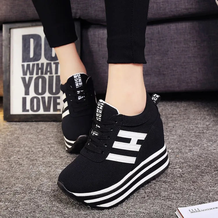 Autumn New Fashion Women's Platform Shoes Comfortable and Non Slip Women's Boots Casual Flat Bottom Shoes Thick Sole Sports Shoe