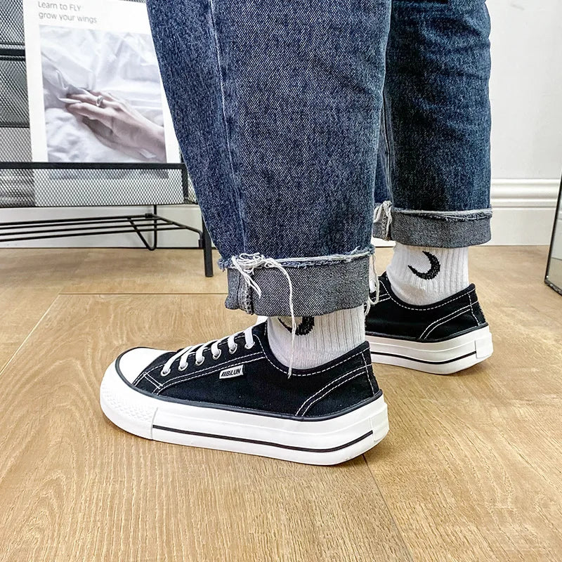 Women's Canvas Shoes 2024 Spring Lace Up Round Toe Causal Flat Shoes Student Sneakers Girls Skateboard Vulcanized Tennis Women