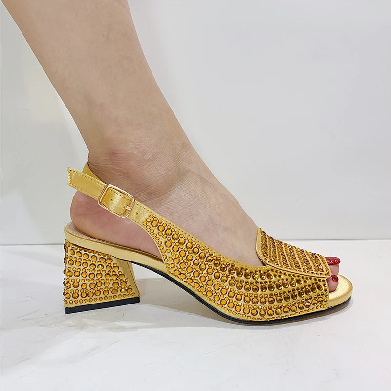 Fashionable Luxury Sandals Top Italian Designers 2023 Party Bright Diamond Uppers Summer Women's Shoes With High-heeled Nigeria