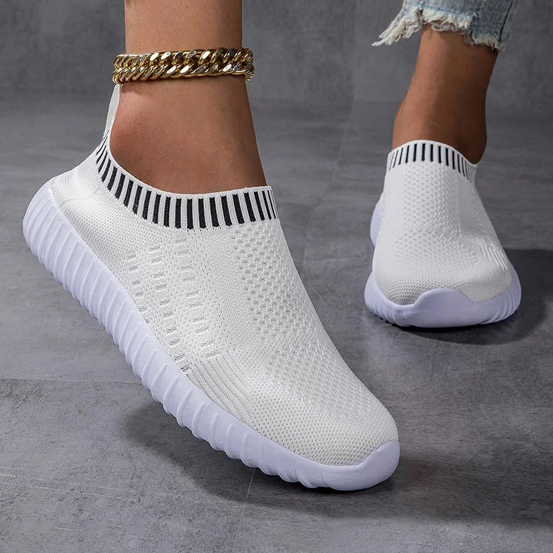 Women Casual Sneakers Mesh Breathable Sport Shoes for Woman Vulcanized Shoes Summer Female Socks Walking Shoes Woman Footwear