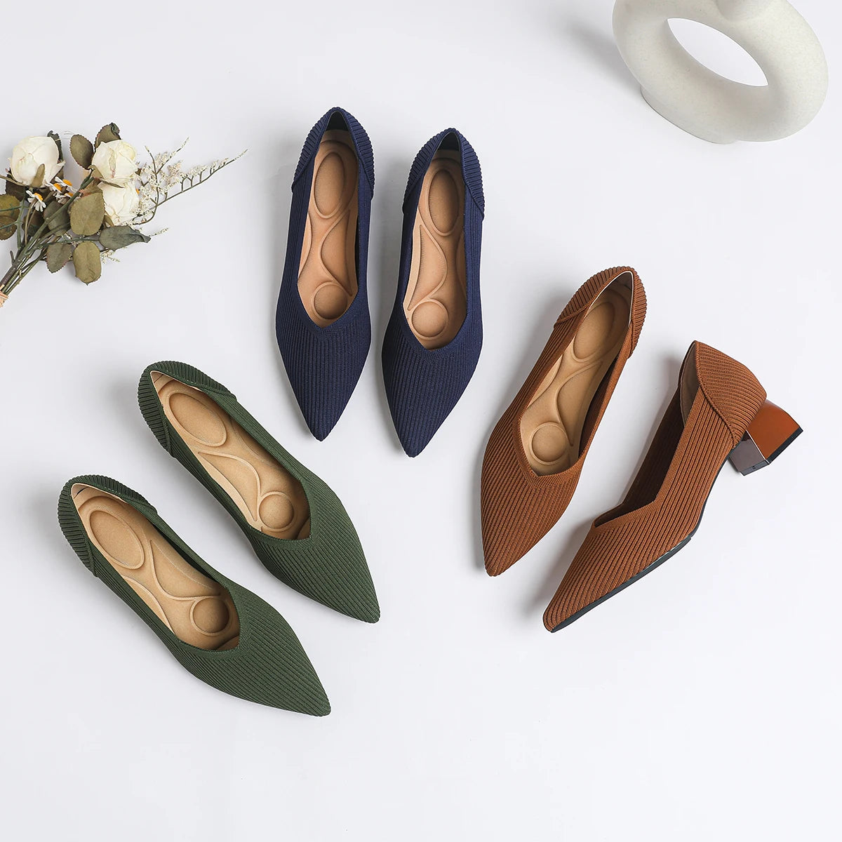 2025 New Women's High Heels Large 42/43 Fashion Pointed Anti slip Rubber Bottom Knitted Breathable Shoes