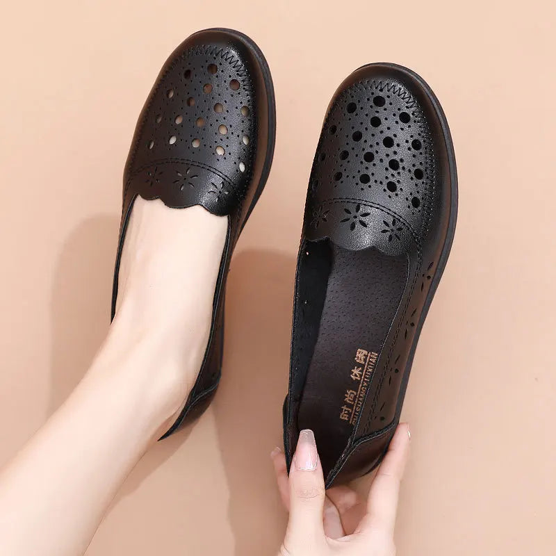 Sandals Summer Comfort Baotou Soft Sole Mom's Shoes Flat Sole Women's Shoes Hole Leather Shoes Middle and Old Age Shoes