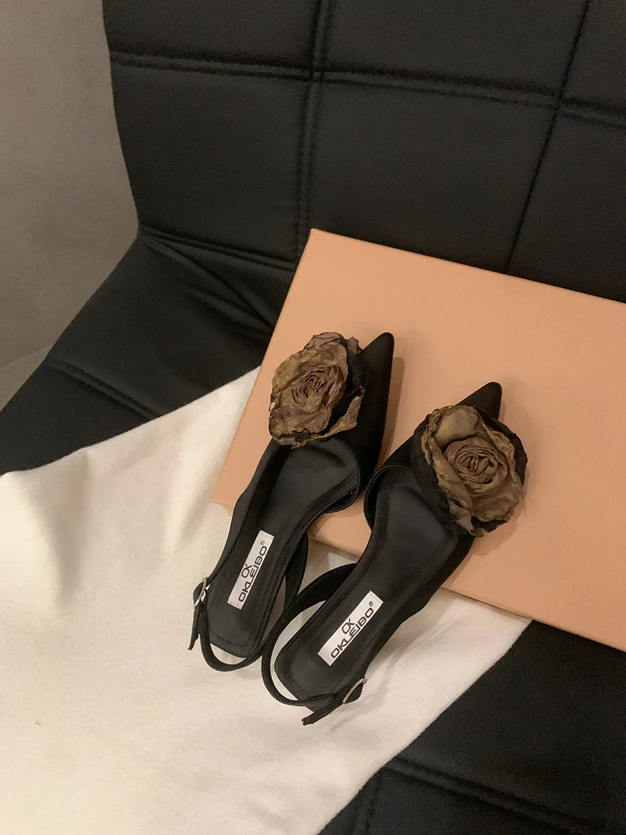 New Flower Designer Sandals Women Elegant Satin Mule Shoes Summer Pointed Toe Pumps Low Heel Flowers Slingback Sandals Female
