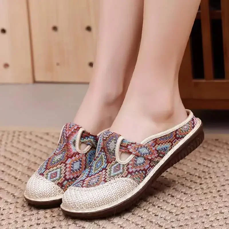 Women's Non-slip Cloth Shoes Summer Breathable Linen Sandals and Slippers Women's Outerwear Soft Bottom Baotou Slippers