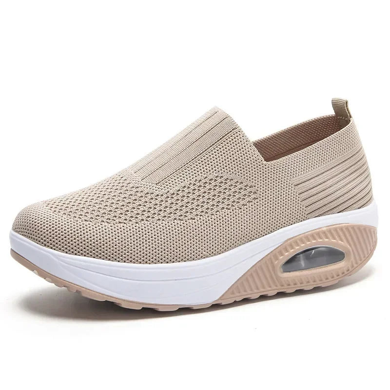 Women Knitted Mesh Sneakers Breathable Casual Sport Shoes Wedge Platform Rocking Shoes Increasing Ladies Vulcanized Shoes2024