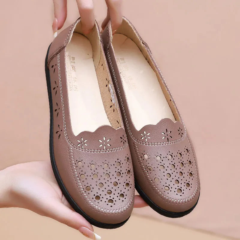 Sandals Summer Comfort Baotou Soft Sole Mom's Shoes Flat Sole Women's Shoes Hole Leather Shoes Middle and Old Age Shoes