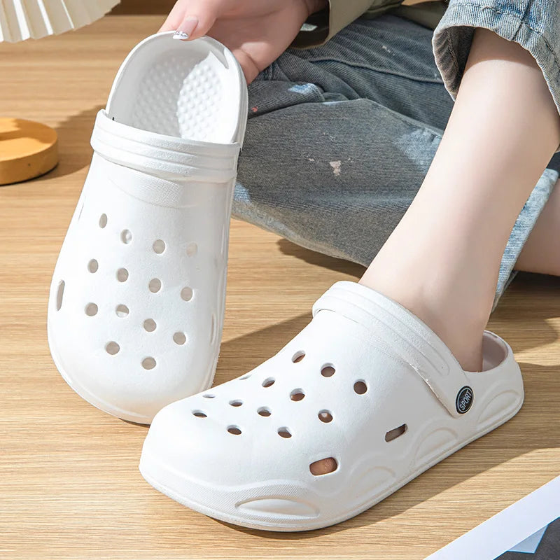 Summer Casual EVA Lightweight Outdoor Clogs Women Sandals Lndoor Women's Shoes Non-slip Thick Sole I Beach Couple Garden Shoes