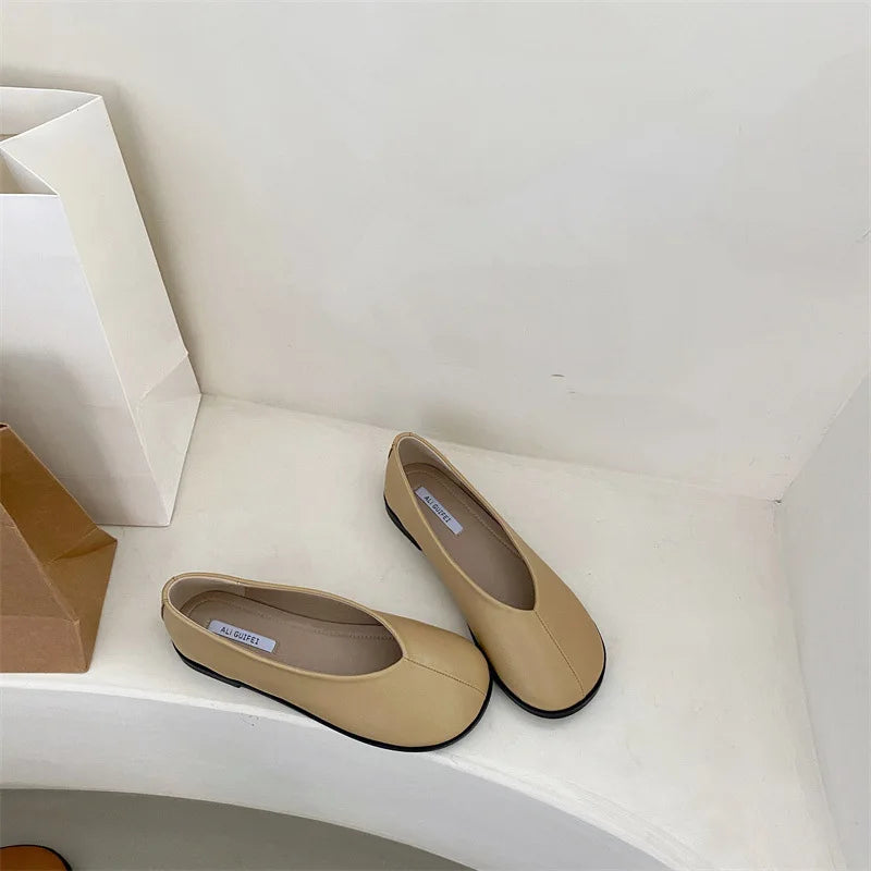 Japanese Style Round Toe Loafers Women Soft Leather Flats Shoes Patchwork Sewing Moccasins Female Cozy Ballet Slip On Lazy Mules