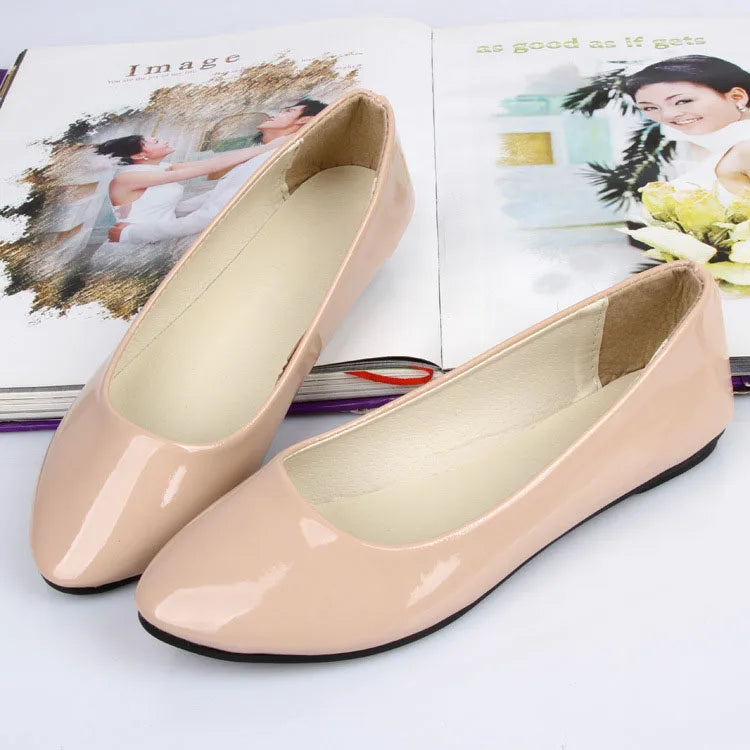 Candy Color Loafers Summer Ladies Flat Shoes Patent Leather Women Flats Comfortable Slip On Shoes Woman Plus Size EU42 WSH2215