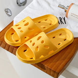 New Women Slipper Cloud Slippers For Men Flip Flops Beach Sandals Bathroom Non-Slip Slides Men Women Slippers Indoor House Shoes