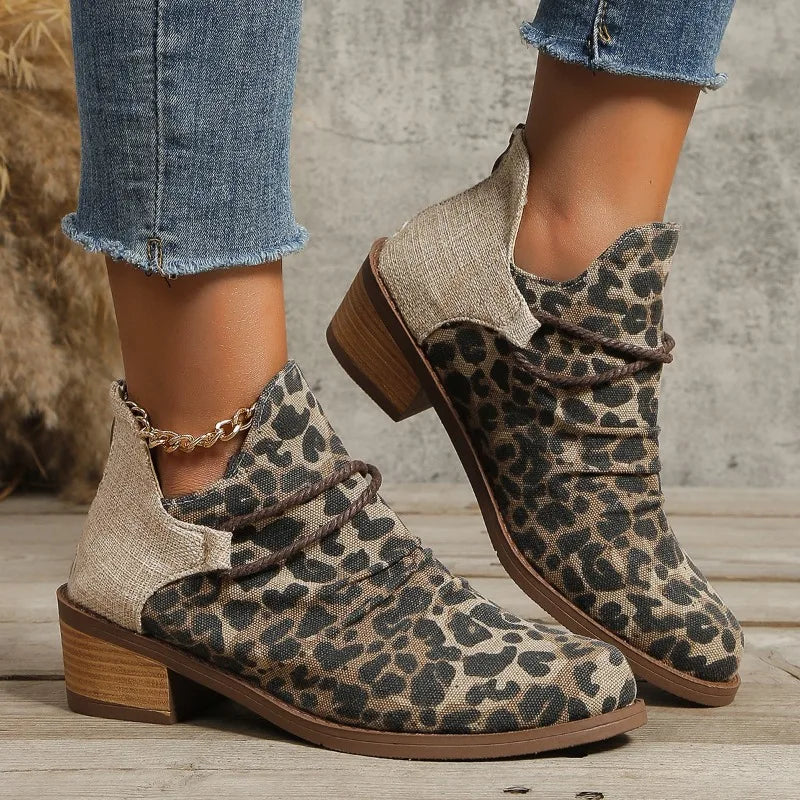 New Design Leopard Print Women's Boots 2023 Autumn Winter Pointed Toe Chelsea Boots Low Heel Non Slip Casual Female Ankle Boots