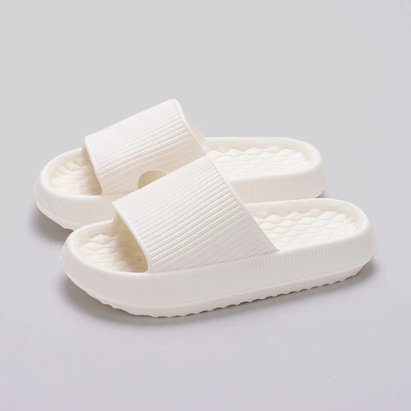 Women Thick Platform Cloud Slippers Eva Cfortable Non-Slip Home Slides Women Summer Lightweight Soft Sole Sandals Flip Flops