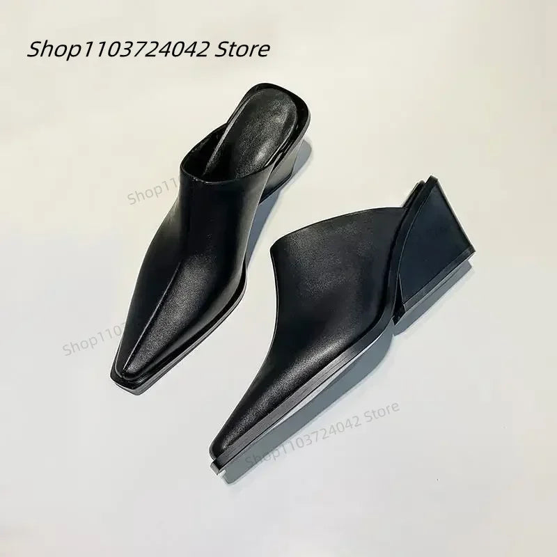 Shoes Woman's Slippers Loafers Luxury Slides Female Mule Cover Toe Square heel On A Wedge Heeled Mules Low 2024 Designer Block
