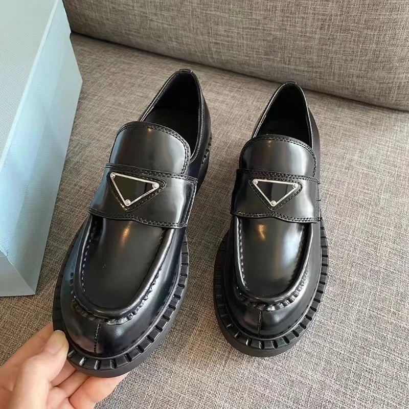 2025 Ladies' leather shoes casual shoes designer genuine leather women's shoes thick sole anti slip classic women's shoes 34-41