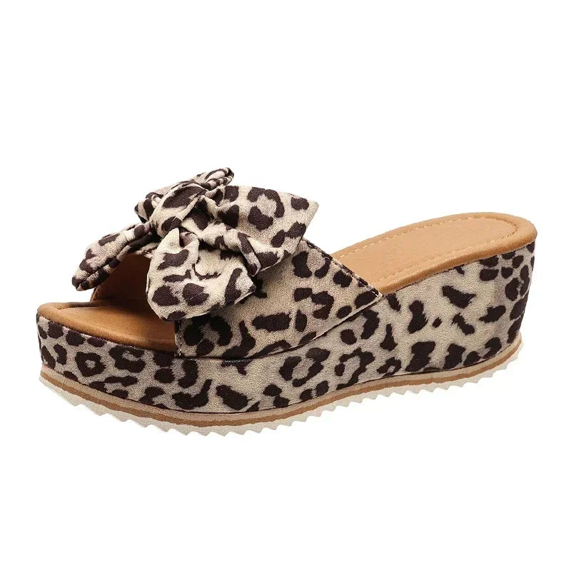 Women Slippers New Summer Fashion Modern Sandals Outdoor Simple Princess Beach Slippers Wedge Leopard Ladies Shoes Slides Women