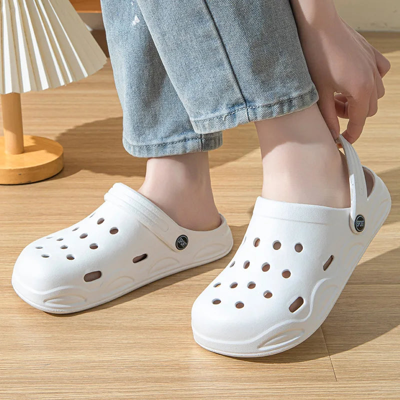 Summer Casual EVA Lightweight Outdoor Clogs Women Sandals Lndoor Women's Shoes Non-slip Thick Sole I Beach Couple Garden Shoes