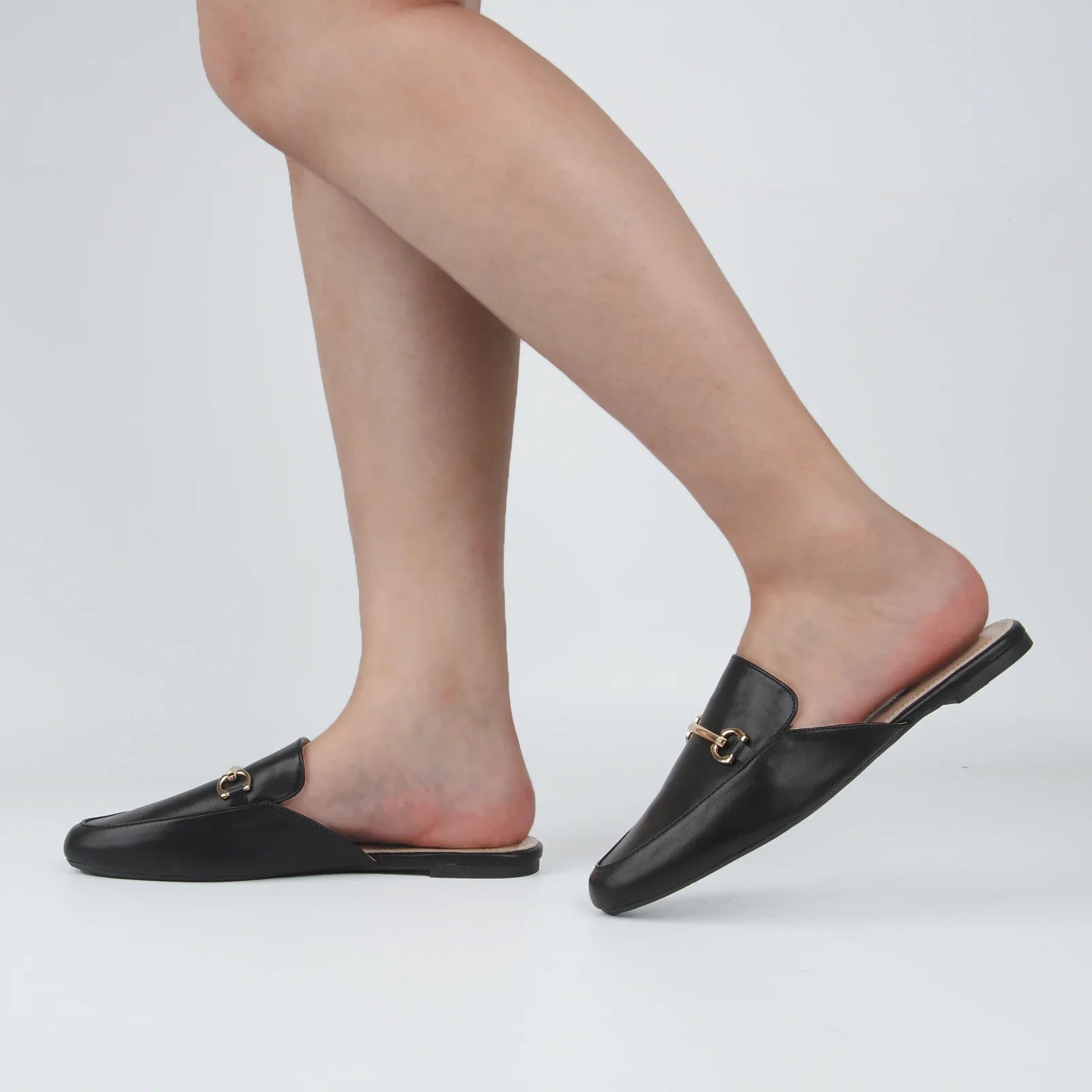 Mules for Woman  Pointed Toe Buckle Flats Comfortable Slip on Loafers Flat Mule Flats Shoes Backless Loafers