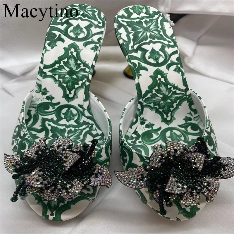 2024 New Arrival Beaded Flower Decoration Ladies Slippers Strange Heel Lady Shoes Open Toe Slip-on Outwear Slides For Girls
