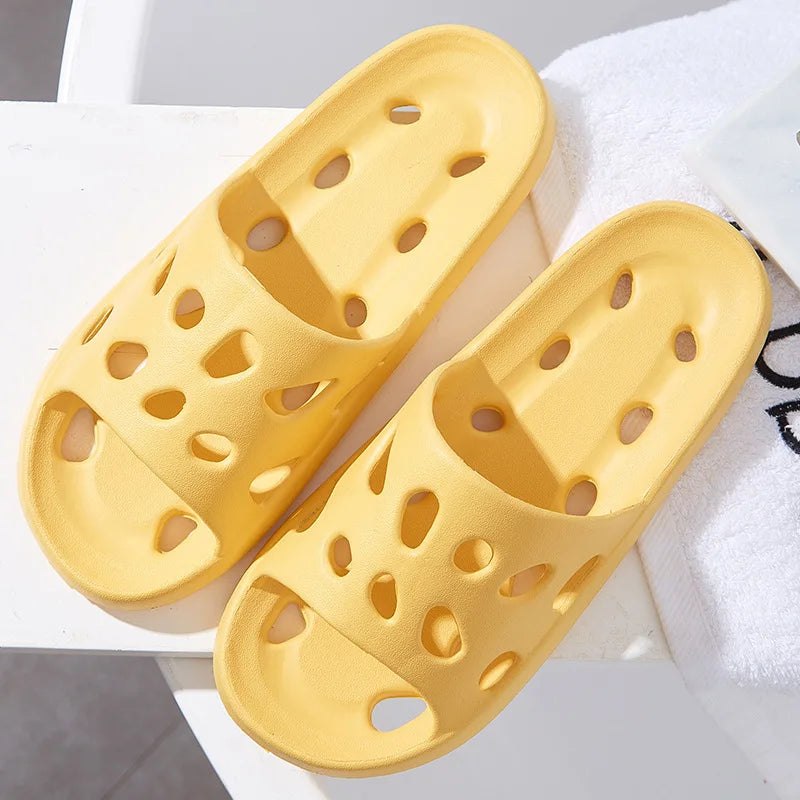 Summer Fashion Slippers Women Shoes Cloud Slippers For Men Home Flat Sandals Massage Flip Flops Couples Bathroom Indoor Slides