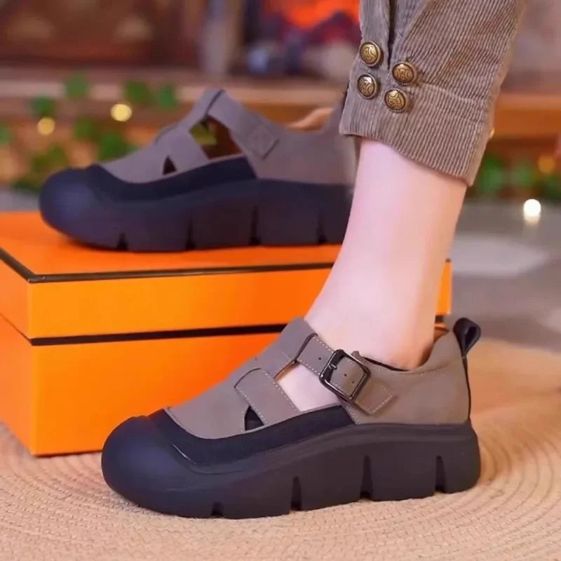 Thick Soled Sports Women's Shoes 2024 Summer New Solid Color Lightweight Breathable Height Increasing Sports Women's Sandals