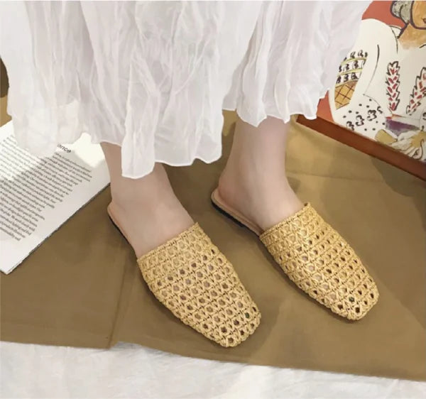 Fretwork Heels Shoes Ladies' Slippers Luxury Slides Cover Toe Slipers Women Female Mule Flat Summer Designer Soft 2024 Mules Cas
