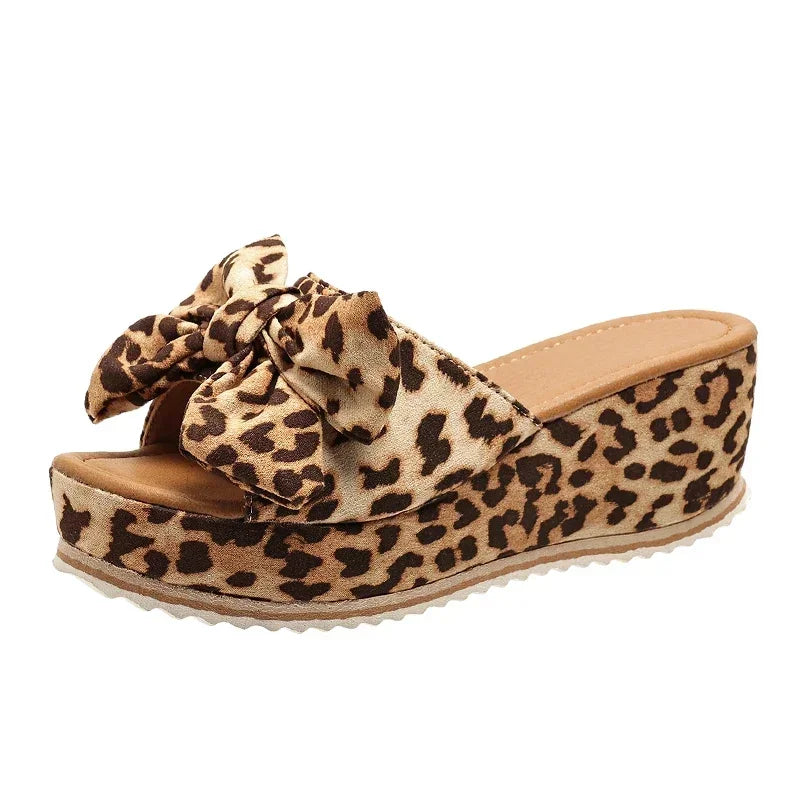 Women Slippers New Summer Fashion Modern Sandals Outdoor Simple Princess Beach Slippers Wedge Leopard Ladies Shoes Slides Women