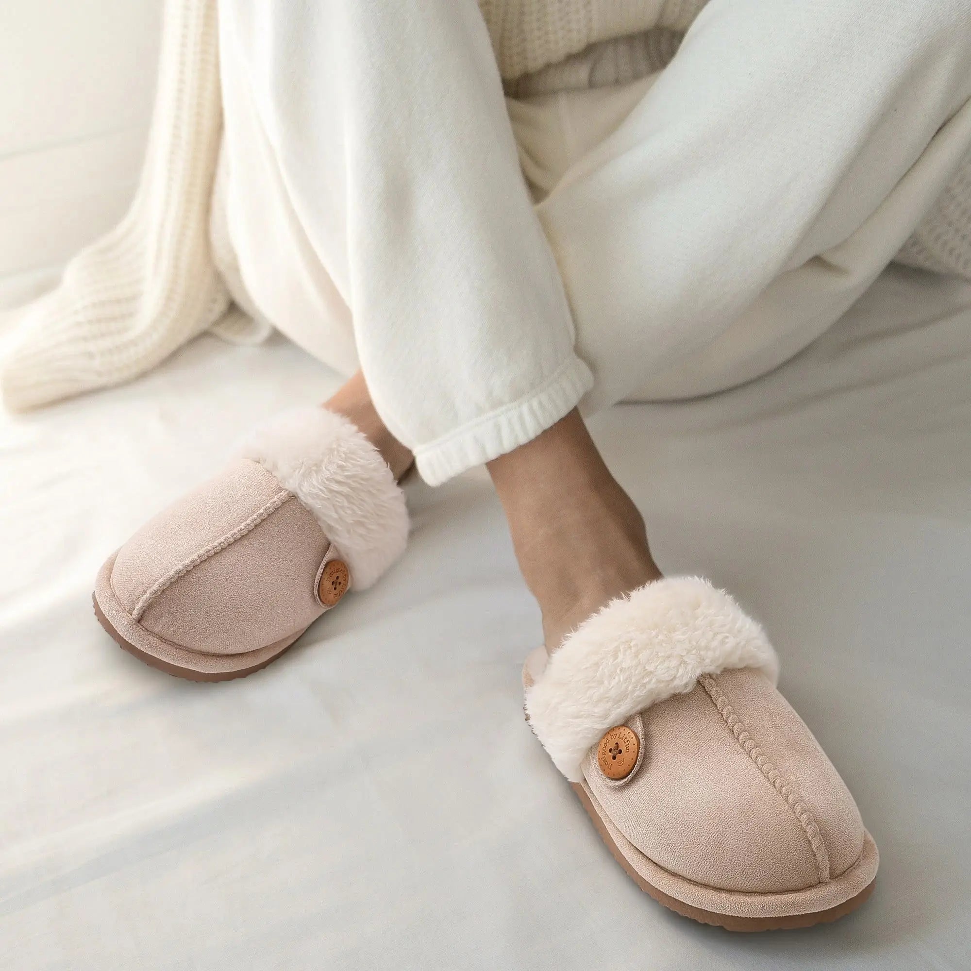 Shevalues Fuzzy House Slippers Women Winter Furry Slides Soft Fluffy Collar Lining Slippers Indoor Warm Bedroom Plush Slippers