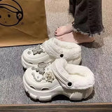 Winter Summer Clogs Outdoor Waterproof Platform Women Slipper Beach Slides Beard Black Designer Sandals with Charms Graden Shoes