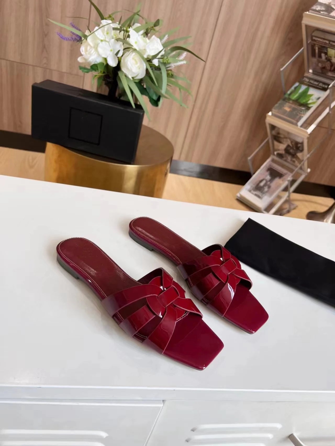 Summer Women's Slippers Genuine Leather Square Toe Open Toe Flat Bottom Fashion Party Shoes Plus Size 34-44 Outdoor Beach Shoes