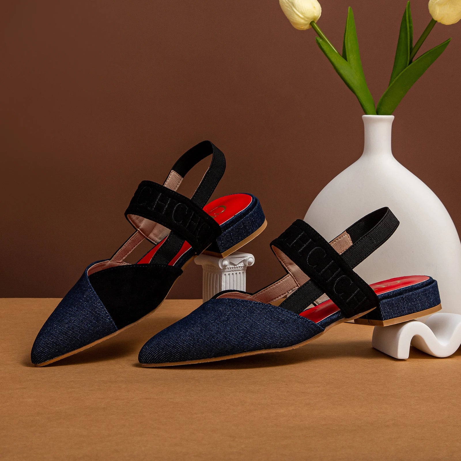 Fashionable Color Blocking Design with Denim Fabric Classic and Minimalist Women's Flat Shoes Exquisite Workmanship