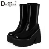 Big Size 43 Brand New Female Chunky High Heels Boots Fashion Zip Goth Platform Solid women's Boots Party Street Woman Shoes
