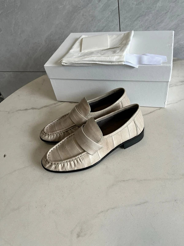 Withered Retro Crocodile Flat Shoes Leather Loafers Shoes Women Nordic Minimalist And Fashionable Leather Casual