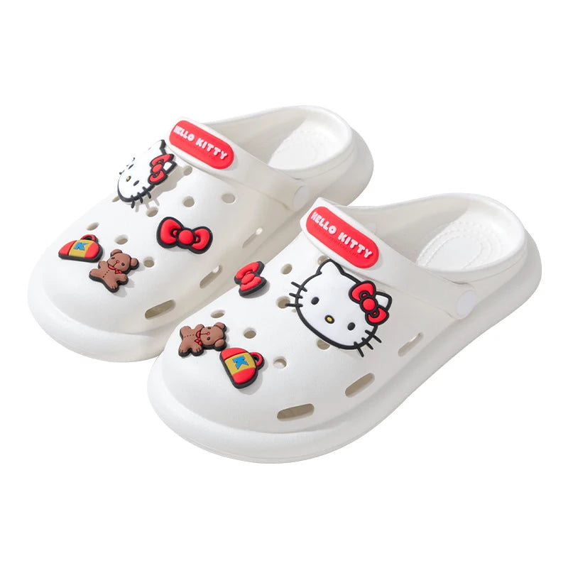 Sanrio Women Cute Slides Summer Outdoor Sandals Non Slip Cloud Kuromi Hole Shoes Fashion Design Hello Kitty Slippers