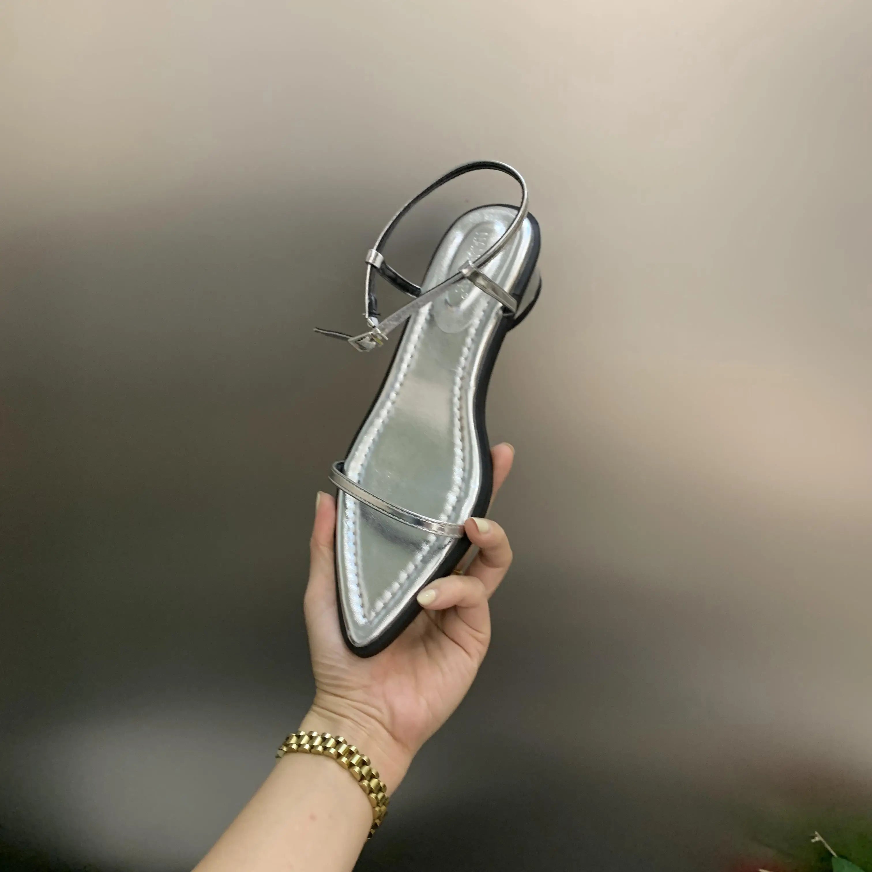 Women Sandals 2024 Summer New Fashion Pointed Toe High Heels Ladies Fashion Banquet Dress Low Heel Designer Women Sandals