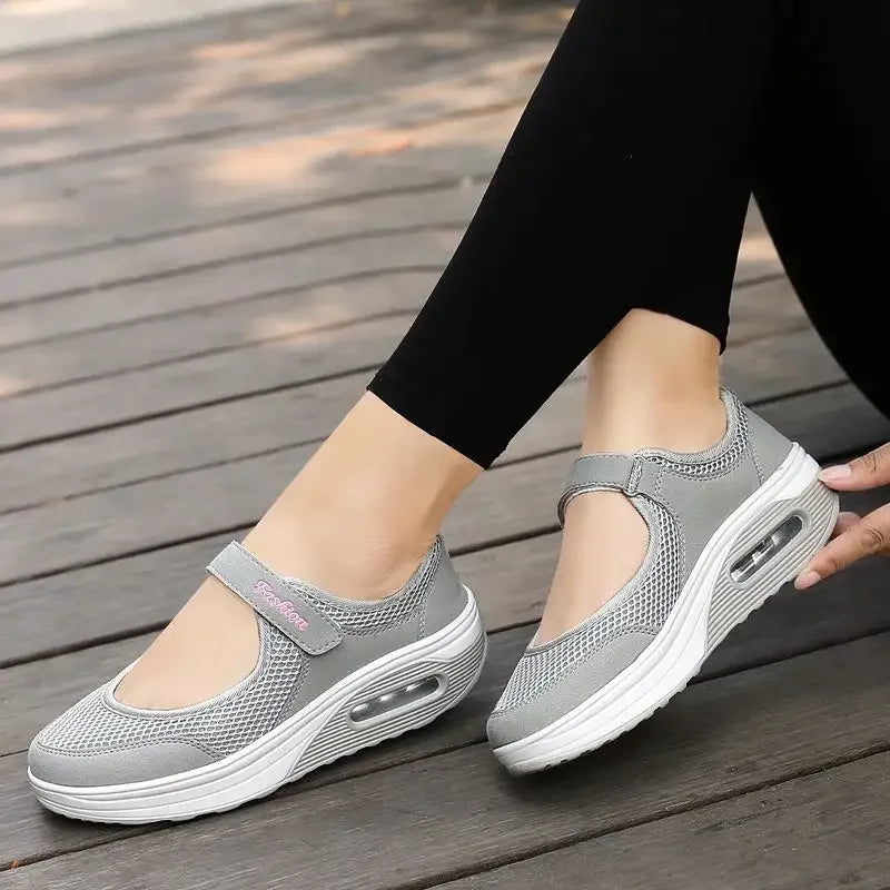 Fall Fashion Women Shoes Sneakers Mesh Lightweight Women's Casual Shoes Breathable Vulcanized Shoes Casual Sneakers