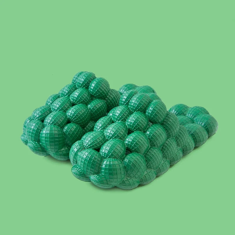 Innovative Women's Slippers Trend Personality Non-slip Bubble Shoes Comfortable High-quality Soft-soled EVA Couple Flat sandals